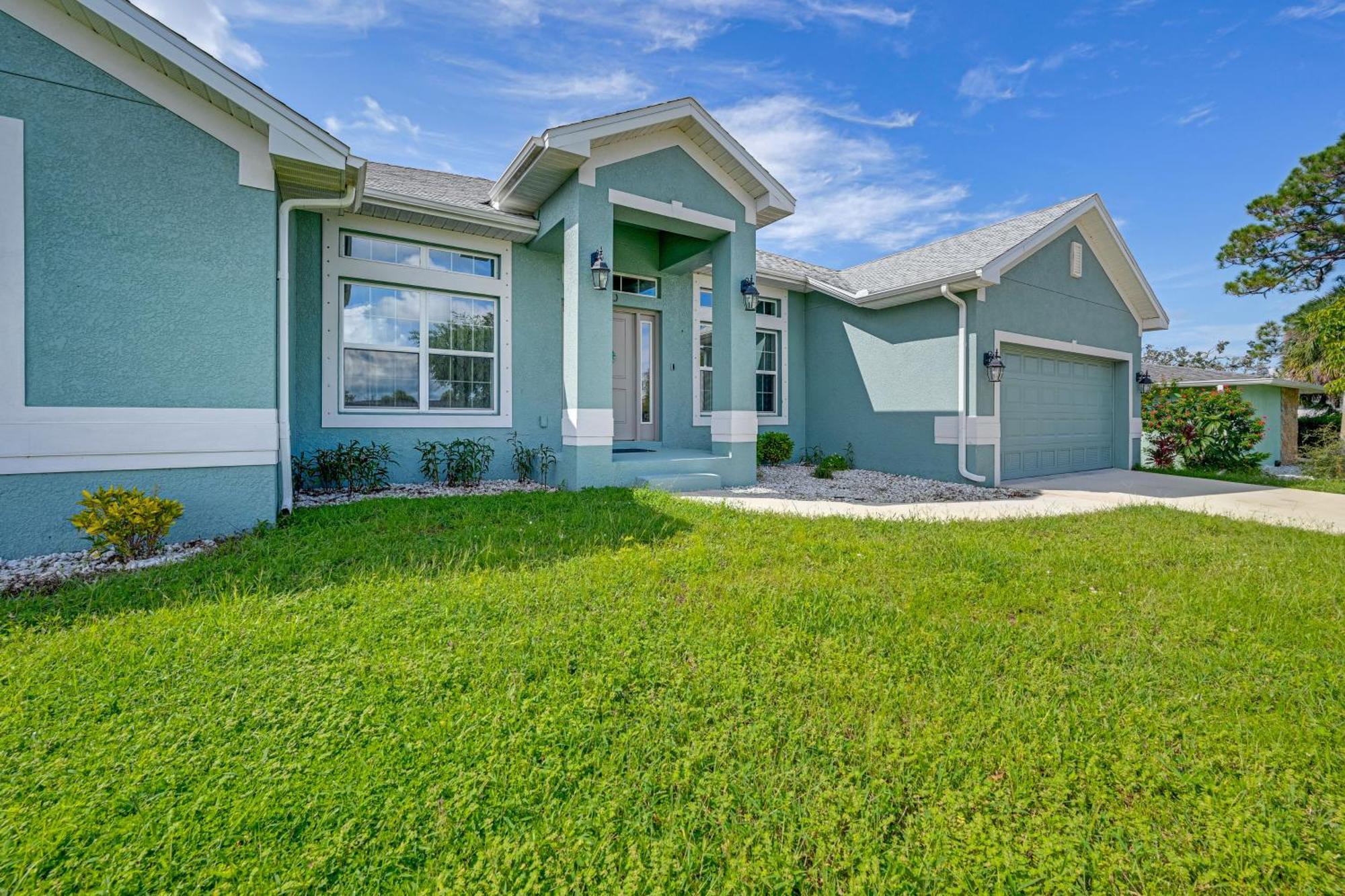 Rotonda West Gem Screened Lanai, 4 Mi To Beaches! Villa Exterior photo